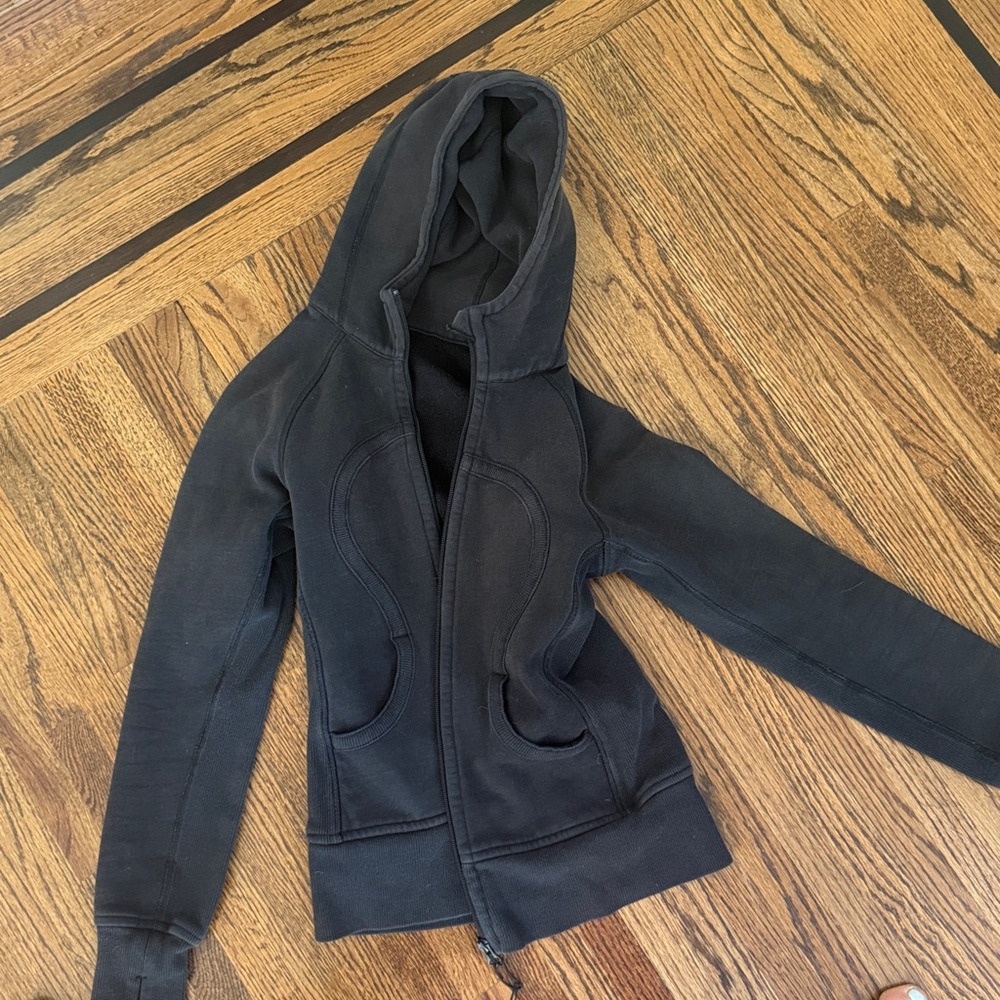 Lululemon Women’s Black Zip-Up Hoodie Jacket no tag; size 2